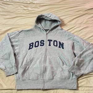 Hooded full zip